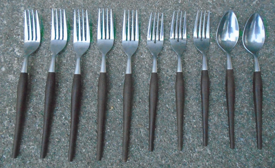 10 件套老式炉边餐具叉子和勺子棕色手柄不锈钢日本 — 第 1/4 张图片