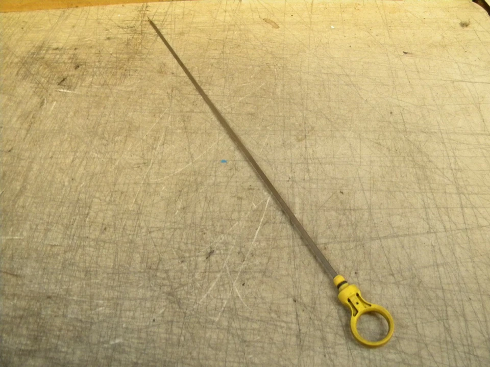 Buick Century 1995 varilla de inmersión de aceite de motor de fábrica 24504087 motor 3,1 L  Foto 1 de 1