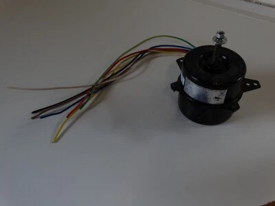 Двигатель вентилятора осушителя GE Y4L403B810L - Изображение 1 из 4