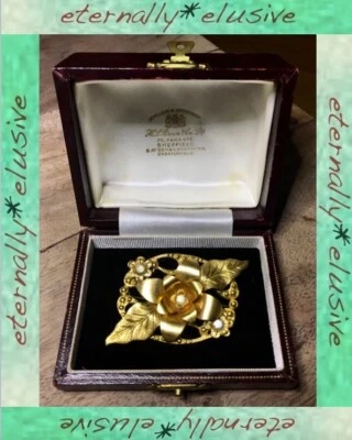 Large Antique Victorian Vintage Old Diamante Paste Gold Plated Floral Brooch Pin - image 1 of 4