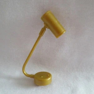 NEU! 2021 Barbie Teresa Puppenbett Schlafzimmer Spielset Gold Stay In Place Lampe Licht - Bild 1 von 3