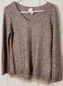 Chico's 1 Sz M Samantha Shine Pullover V Neck Gray Sweater Sequins Lace Hem - Picture 1 of 4