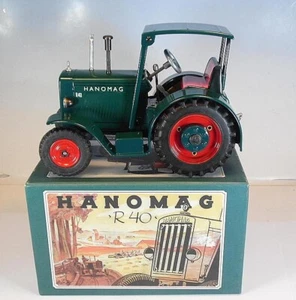 Kovap 1/25 Blech Hanomag R40 Farm Traktor Trecker Uhrwerkantrieb OVP 1 #3161 - Bild 1 von 3