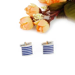 Gemelli a righe argento-blu design clip colletto uomo camicie - Foto 1 di 11