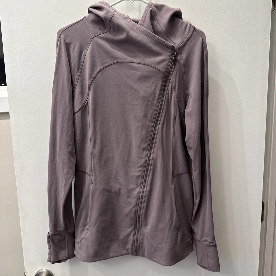 ¡BONITO! Sudadera con capucha Lululemon talla 10 Every Journey en Moonwalk Foto 1 de 4