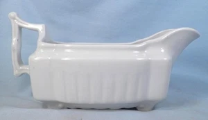 Johnson Brothers Gravy Boat Ironstone Rectangle Ribs Royal #2 Serving Antique - Picture 1 of 7