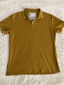 Camisa Polo Denim & Flower Para Hombre Cuello en V Talla L Amarillo Mostaza Patrón Informal - Imagen 1 de 9