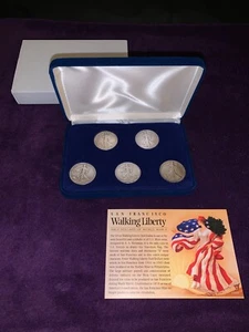 2. Weltkrieg Half Dollars 1941-45 (5 Münzen) Walking Liberty Half Dollars mit Echtheitszertifikat - Bild 1 von 4