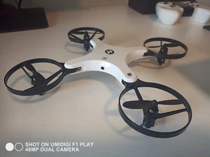 Holy Stone HS220 Southern Cross - Faltbare Kamera-Drone mit Fernbedienung - Bild 1 von 5