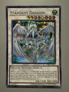 YUGIOH STARDUST DRAGON (SYNCHRO) ASIA ENGLISH EDITION CR01-AE012 SECRET RARE - Picture 1 of 3