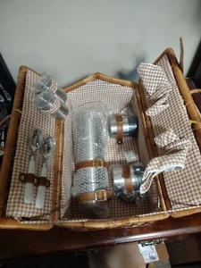 Vintage Wicker Two Coffee Picnic Basket - Picture 1 of 7