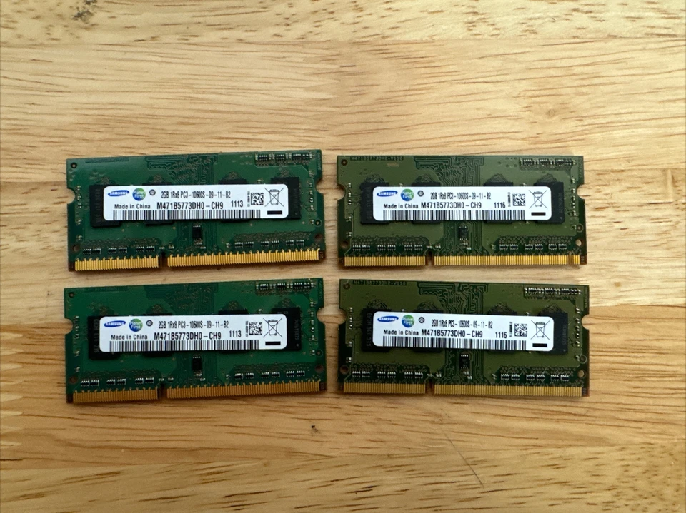 8GB (4x2GB) PC3-10600s DDR3-1333MHz 2Rx8 Non-ECC Samsung M471B5273DH0-CH9 - Image 1 of 3