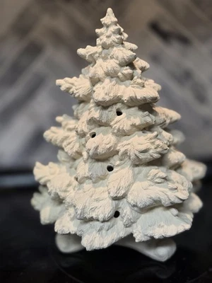 Bisque Cerámico 10" PEQUEÑO Frazier Abeto Árbol de Navidad con Base Listo para Pintar Foto 1 de 3