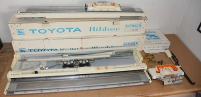 Toyota KS901 Knitting Machine w/ KR501 Ribber w/ Lace Carriage Set - Image 1 of 4