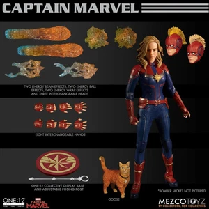 Mezco One : 12 Collective Marvel Avengers Captain Marvel Action Figure - Picture 1 of 3