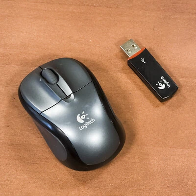 Logitech M-RBS136 Travel USB Wireless Optical Mouse Grey Receiver Cleaned Tested - Image 1 of 4