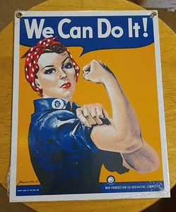 Insegna smaltata porcellana Rosie The Riveter "We Can Do It" Ande Rooney NOS WW2 - Foto 1 di 4