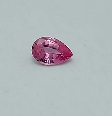 0.42ct Unheated Pink Sapphire from Madagascar with GIA certificate !! - Image 1 of 3