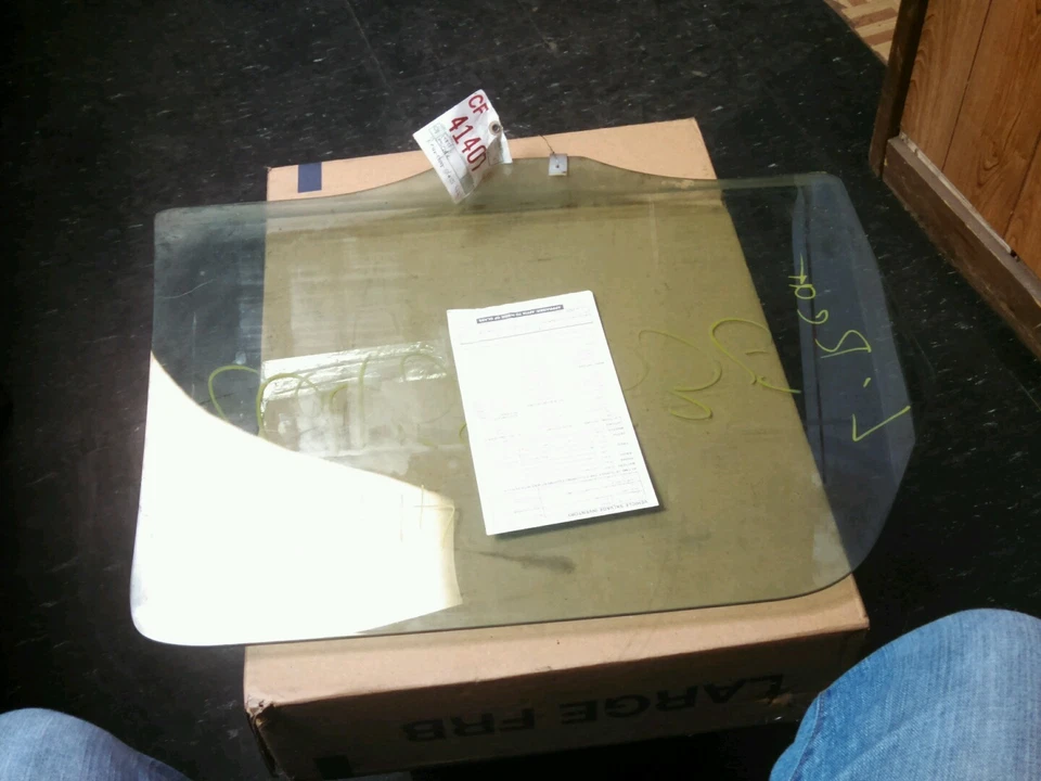 2001 2002 2003 2004 2005 2006 年 2007 福特 ESCAPE 门玻璃窗后 LH — 第 1/1 张图片