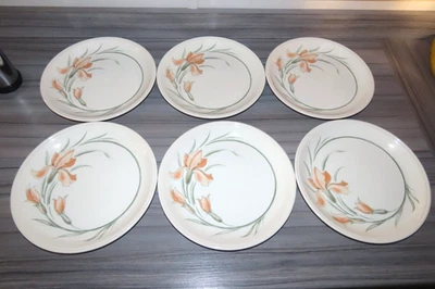 Set of 6 Vintage 80's Biltons "Saffron" Dinner Plates Peach Iris Floral UNUSED - Image 1 of 4