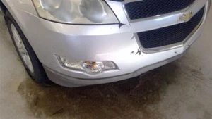 Used Turn Signal / Parking Light Assembly fits: 2010 Chevrolet Traverse Park Lam - Picture 1 of 2