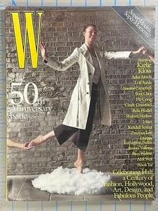 W Magazine Volume 4 2022 The 50th Anniversary Issue Karlie Kloss - Imagen 1 de 12