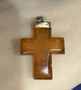 Beautiful 14k Yellow Gold Amber Cross Pendant 🧡3.4 Grams - Picture 1 of 6
