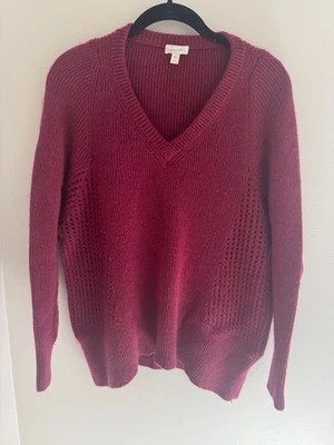 Cashmere feminino Garnet Hill qualidade 2 camadas faixa média gola V com detalhe de nervura - Imagem 1 de 4