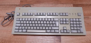 Klawiatura rozszerzona Apple II 1995 Vintage M3501 z kablem - Zdjęcie 1 z 5