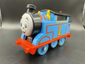 All Engine Go Thomas 2021 tanque motor Trackmaster motorizado Thomas & Friends  - Imagen 1 de 9