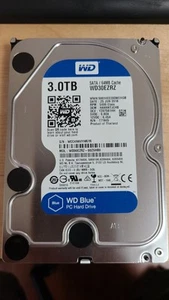 Western Digital Blue 3TB WD30EZRZ SATA 3.5" CMR Hard Drive Low Hours #1 - Bild 1 von 3