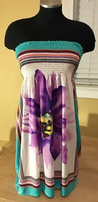 Vestido Tropical Talla Mediana Cristina Love Púrpura Flor Turquesa Blanco Sin Tirantes Foto 1 de 4
