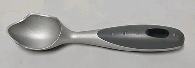 Cuchara de helado Pampered Chef, aluminio, plata y gris, 7,5 pulgadas #100264 usada en excelente estado  Foto 1 de 4