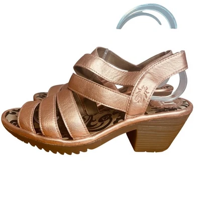 FLY London Woze 皮革露背凉鞋 尺寸 38W 块跟 玫瑰金 粉红色 — 第 1/4 张图片