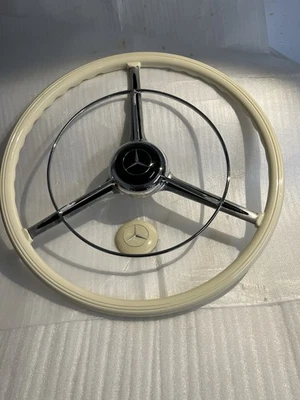 Raro volante Mercedes Benz W 187, 220 a con anillo de bocina NUEVO, botón de bocina Foto 1 de 4