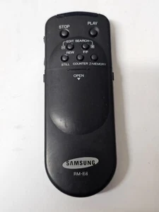 GENUINE ORIGINAL SAMSUNG RM-E8 CAMCORDER REMOTE CONTROL - Picture 1 of 4