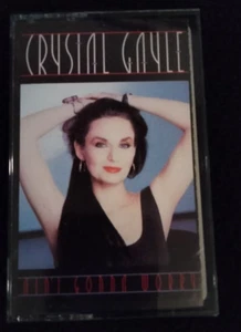 CRYSTAL GAYLE AIN'T GONNA WORRY CASSETTE TAPE 1990 CAPITOL RECORDS COUNTRY FOLK - Picture 1 of 3