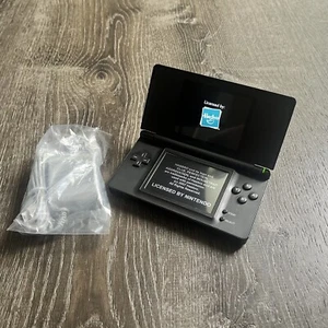 Nintendo DS Lite Black Handheld Portable Game Console + Stylus + DS Game-Tested - Imagen 1 de 4