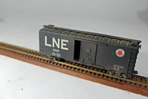 HO Sca le Lehigh New England 40' box car # 8705 KD Couplers - EXC - Picture 1 of 3