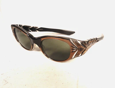 ВИНТАЖНЫЕ СОЛНЦЕЗАЩИТНЫЕ ОЧКИ MAY CAT EYE БРОНЗОВЫЕ И ЧЕРНЫЕ СРЕДНИЙ РАЗМЕР 1970-Е РЕДКИЕ! - Изображение 1 из 4