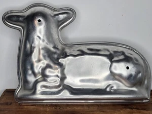 Vintage 2-Piece Aluminum Easter Lamb Holiday Cake Pan - Picture 1 of 24