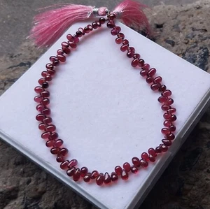 57 Ct Natural Smooth Purple Pink Color Rhodolite Garnet Teardrops 9 inch Beads - Picture 1 of 24