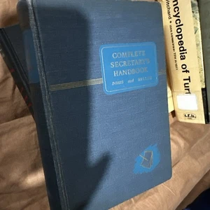 complete secretary's handbook book, by lillian doris, 1954 Hardcover - Imagen 1 de 2