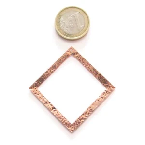 Base orecchino connettore rombo un foro argento 925 rosè martellato 38x38 mm. - Foto 1 di 1