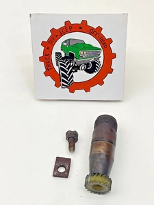 60's Ford Top Loader 3 Speed Tail Shaft Driven Speedometer Gear 19 Tooth OEM - Picture 1 of 5
