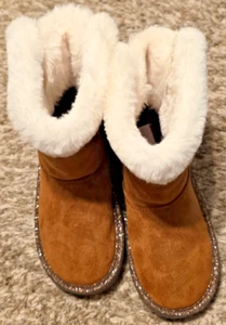 SUGAR Brand Toddler Girls Suede Faux Fur Brown Boots - Size 12 - Picture 1 of 7