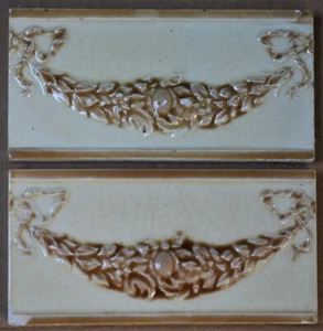 INGLANDIA - 2 AZULEJOS ANTIGUOS ART NOUVEAU BORDE DE MAYÓLICA C1900 - Imagen 1 de 4