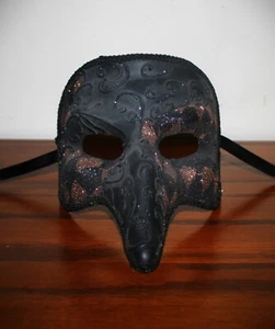 NASONE GREZZO VENETIAN SMALL NOSE MASQUERADE MASK BLACK/MAROON CHECKERED GLITTER - Picture 1 of 9