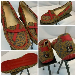 Ugg Leopard Print Moccasins Shoes Sz 6 Women Tan Black Red Bow Mint YGI D1S-25 - Picture 1 of 11