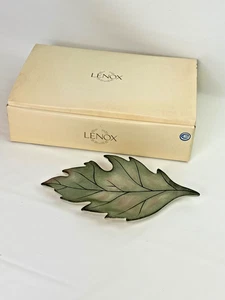 Plato de hoja de espino Lenox Nature's Impressions con caja #2 - Imagen 1 de 5